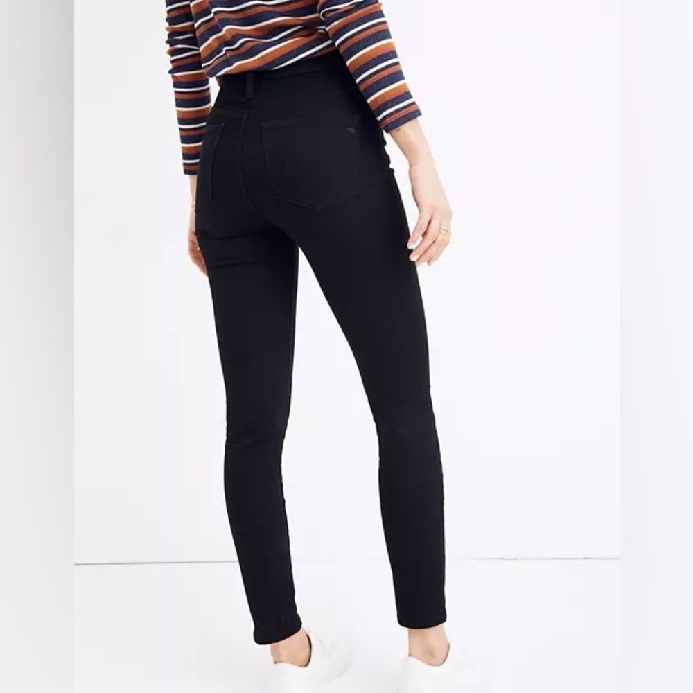 Madewell • 9” Mid-Rise Skinny Jeans in Black Frost: Thermolite Edition